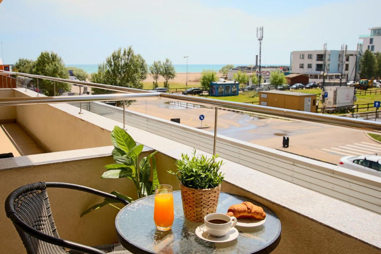 Fratelli Apartments Summerland Mamaia Eksteriør bilde